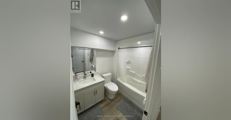 LOWER-618 Clare Avenue, Welland, ON, L3C 3C1 - 10