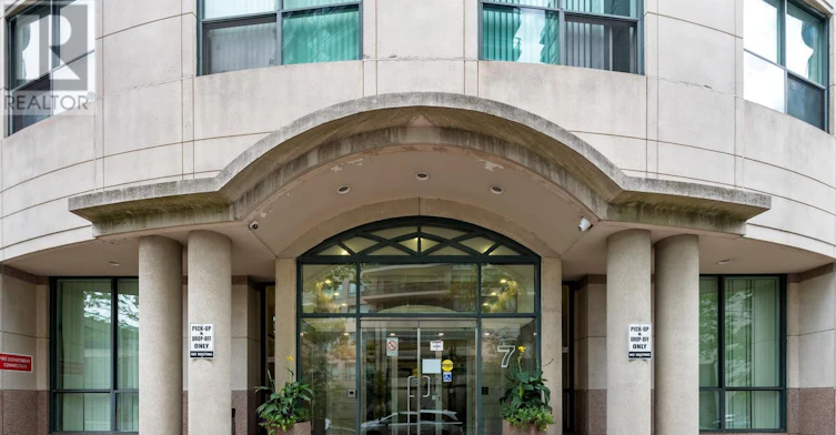 1010-150 Fairview Mall Drive, Toronto, ON, M2J 4T1 - 5