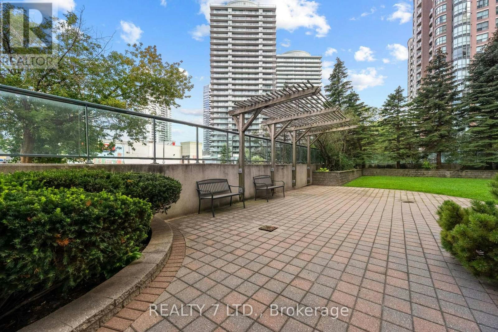 1010-150 Fairview Mall Drive, Toronto, ON, M2J 4T1 - 29