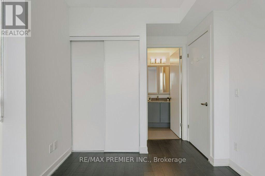 B601-5240 Dundas Street, Burlington, ON, L7L 0J6 - 21