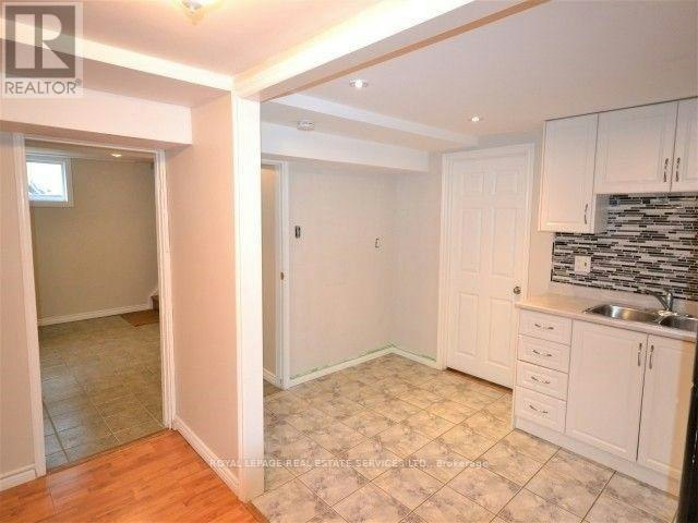 BSMT-260 Green Road, Hamilton, ON, L8E 4J8 - 8