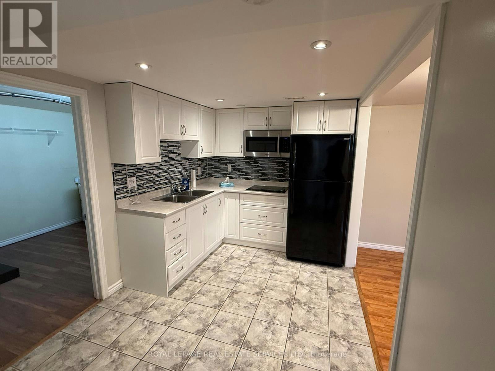 BSMT-260 Green Road, Hamilton, ON, L8E 4J8 - 16