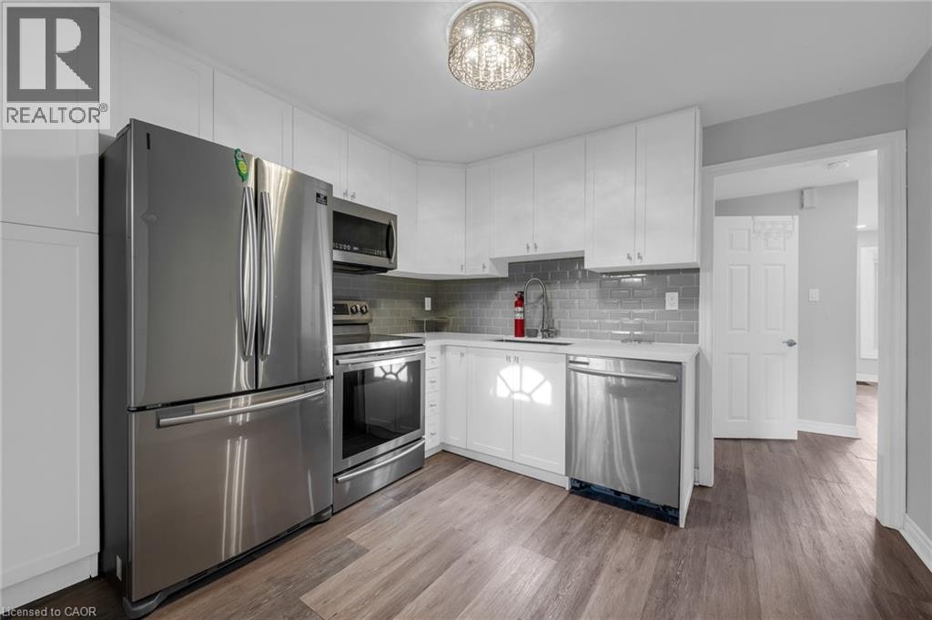 UPPER-9 Melrose Avenue S, Hamilton, ON, L8M 2Y4 - 9