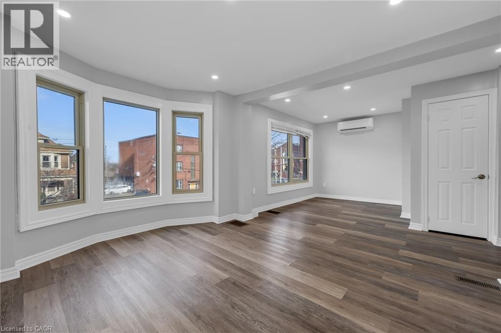 UPPER-9 Melrose Avenue S, Hamilton, ON, L8M 2Y4 - 5