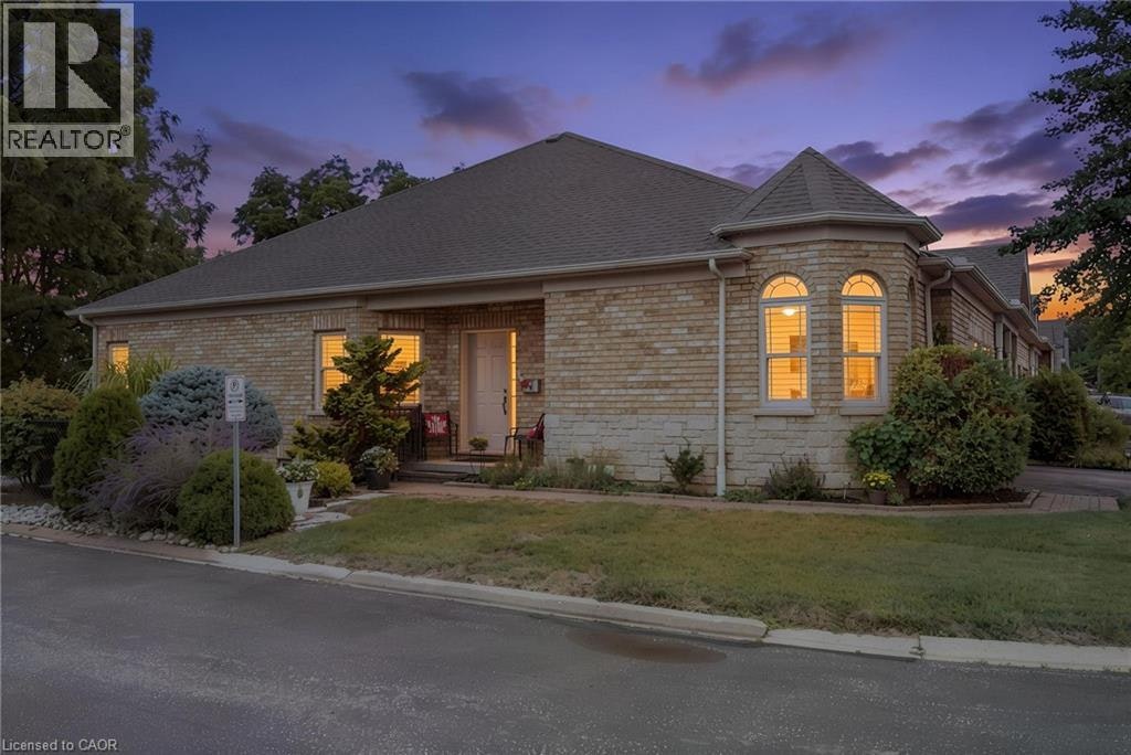 25-10 Cobblestone Drive, Brant, ON, N3L 4G8
