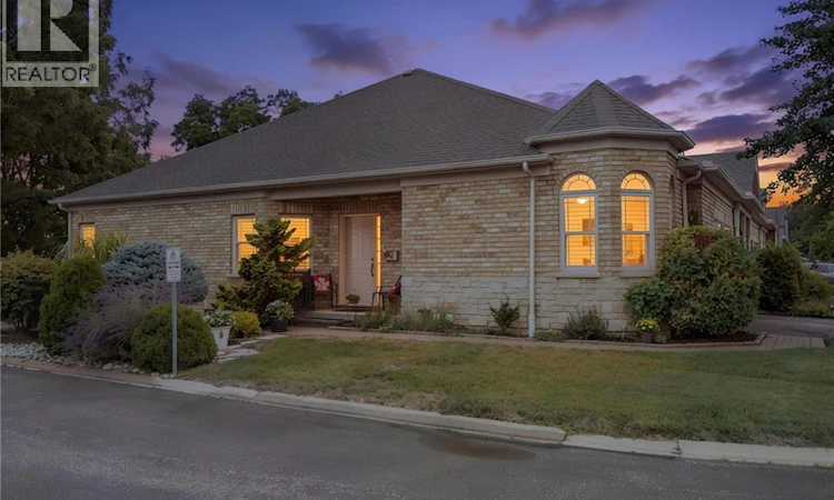 25-10 Cobblestone Drive