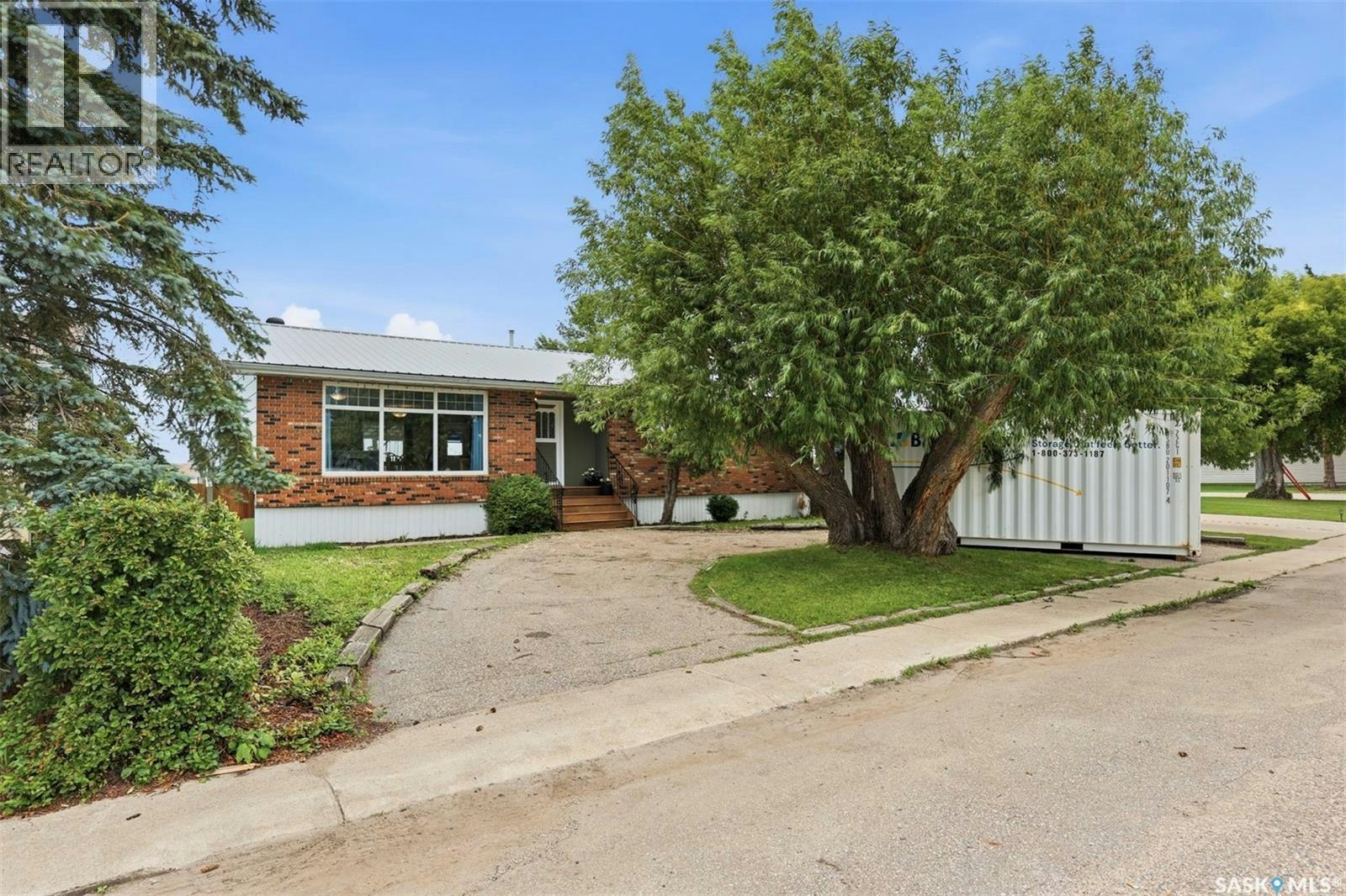 304 4th Avenue, Langham, SK, S0K 2L0