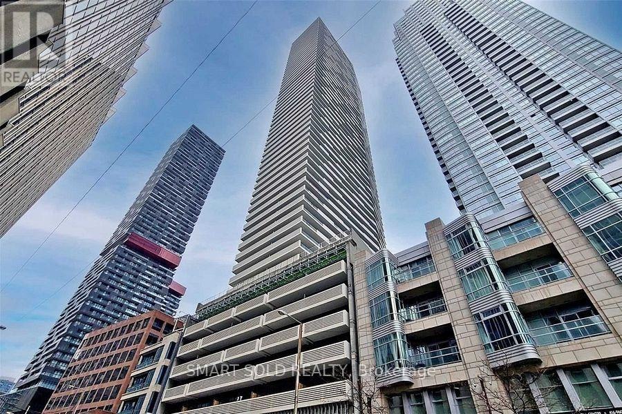 3103-2221 Yonge Street, Toronto, ON, M4S 2B4