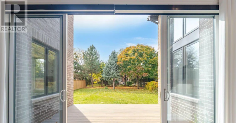 560 Woodview Road, Burlington, ON, L7N 3A1 - 28