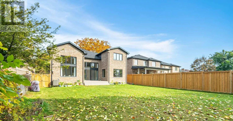 560 Woodview Road, Burlington, ON, L7N 3A1 - 30