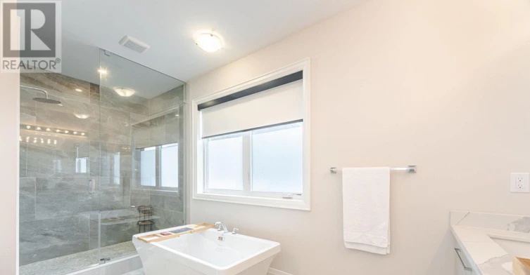 560 Woodview Road, Burlington, ON, L7N 3A1 - 20