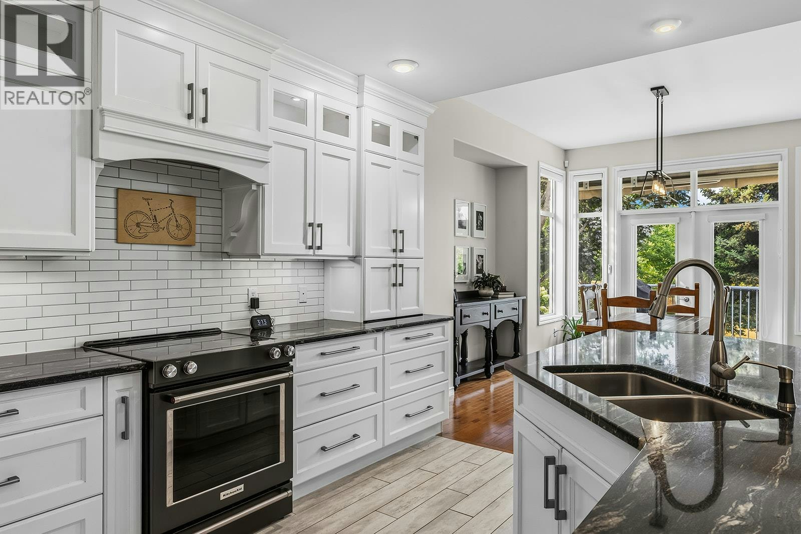 4125 Gallaghers Parkland Drive, Kelowna, BC, V1W 3Z8 - 21