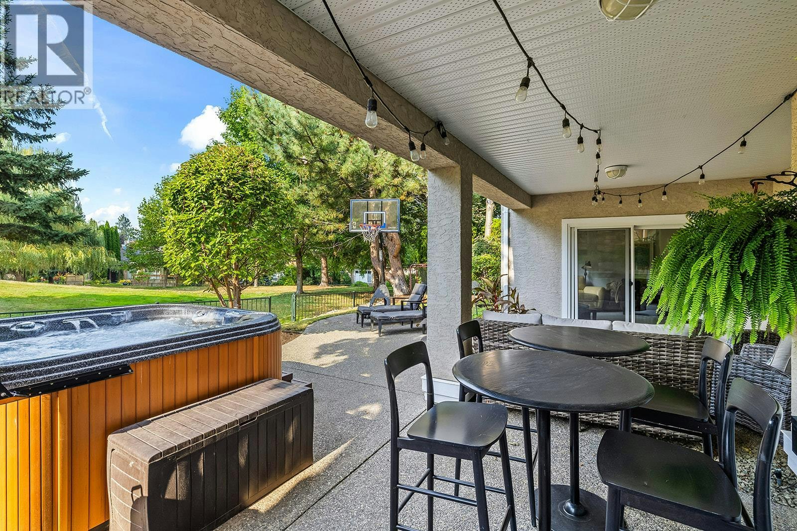 4125 Gallaghers Parkland Drive, Kelowna, BC, V1W 3Z8 - 45