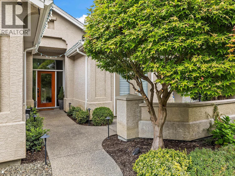 4125 Gallaghers Parkland Drive, Kelowna, BC, V1W 3Z8 - 4