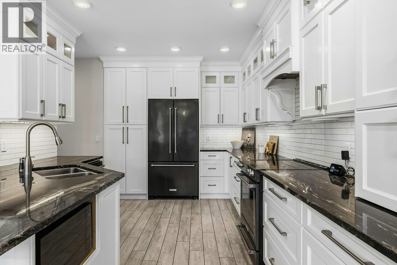 4125 Gallaghers Parkland Drive, Kelowna, BC, V1W 3Z8 - 20