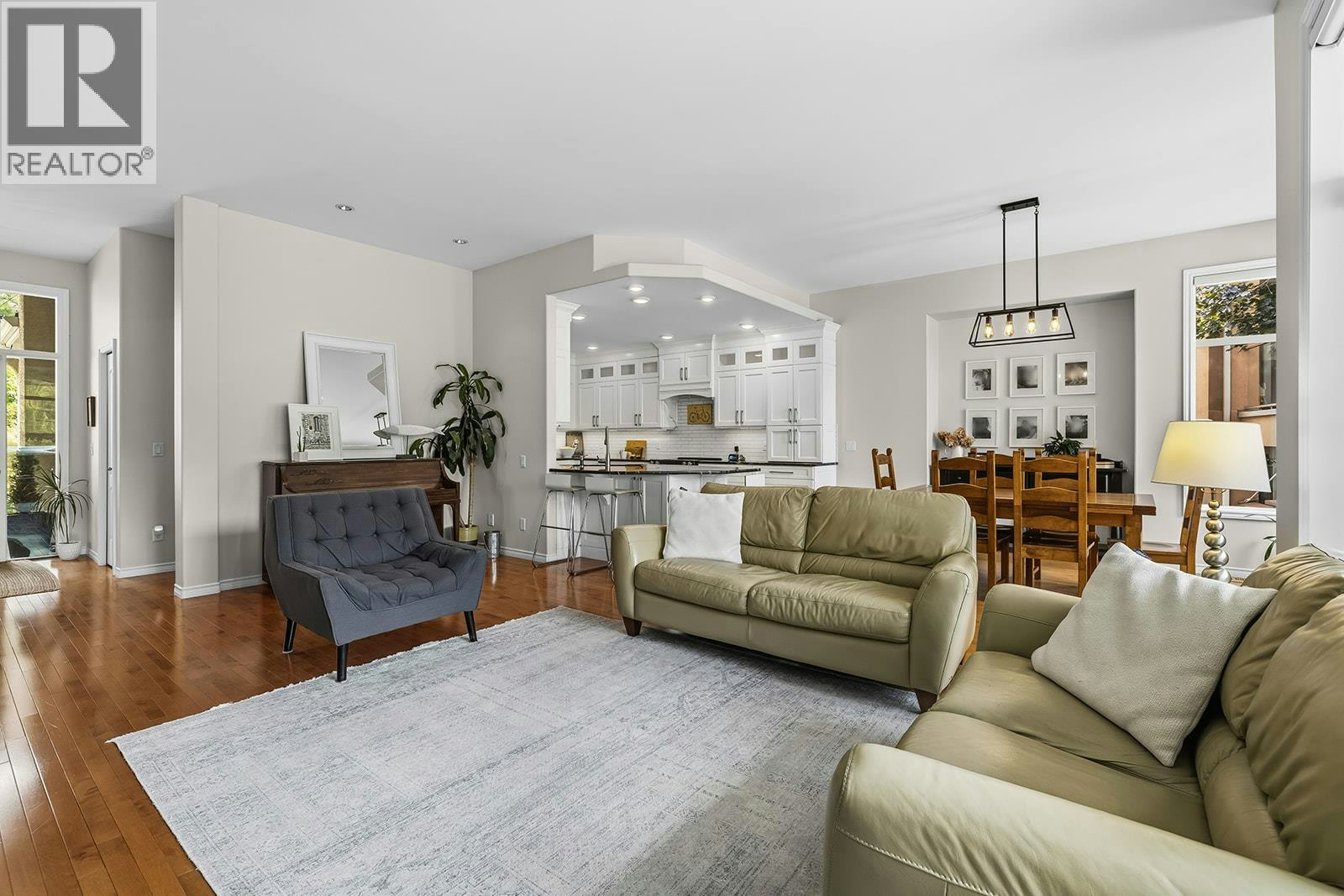 4125 Gallaghers Parkland Drive, Kelowna, BC, V1W 3Z8 - 11