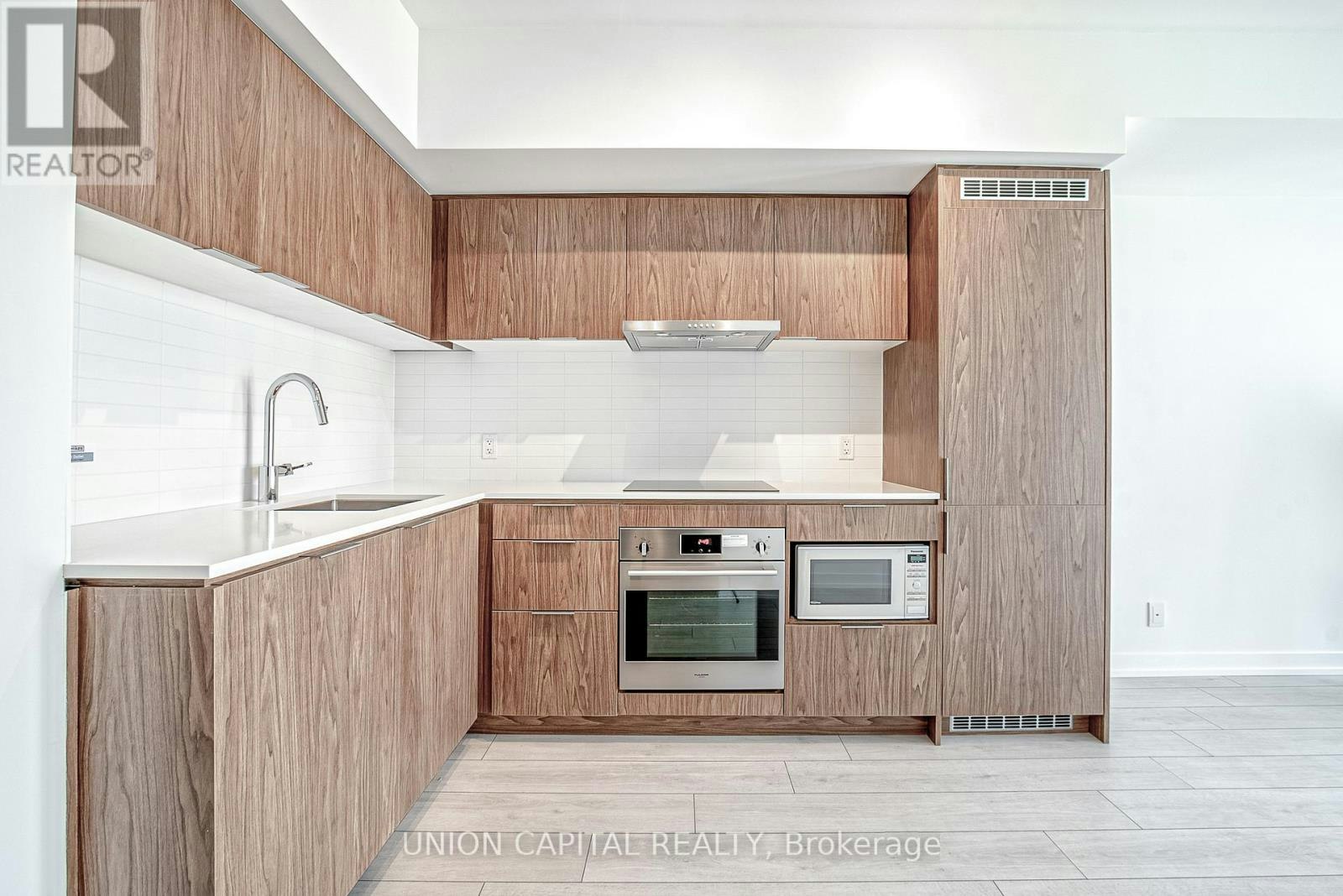 PH209-60 Shuter Street, Toronto, ON, M5B 0B7 - 5