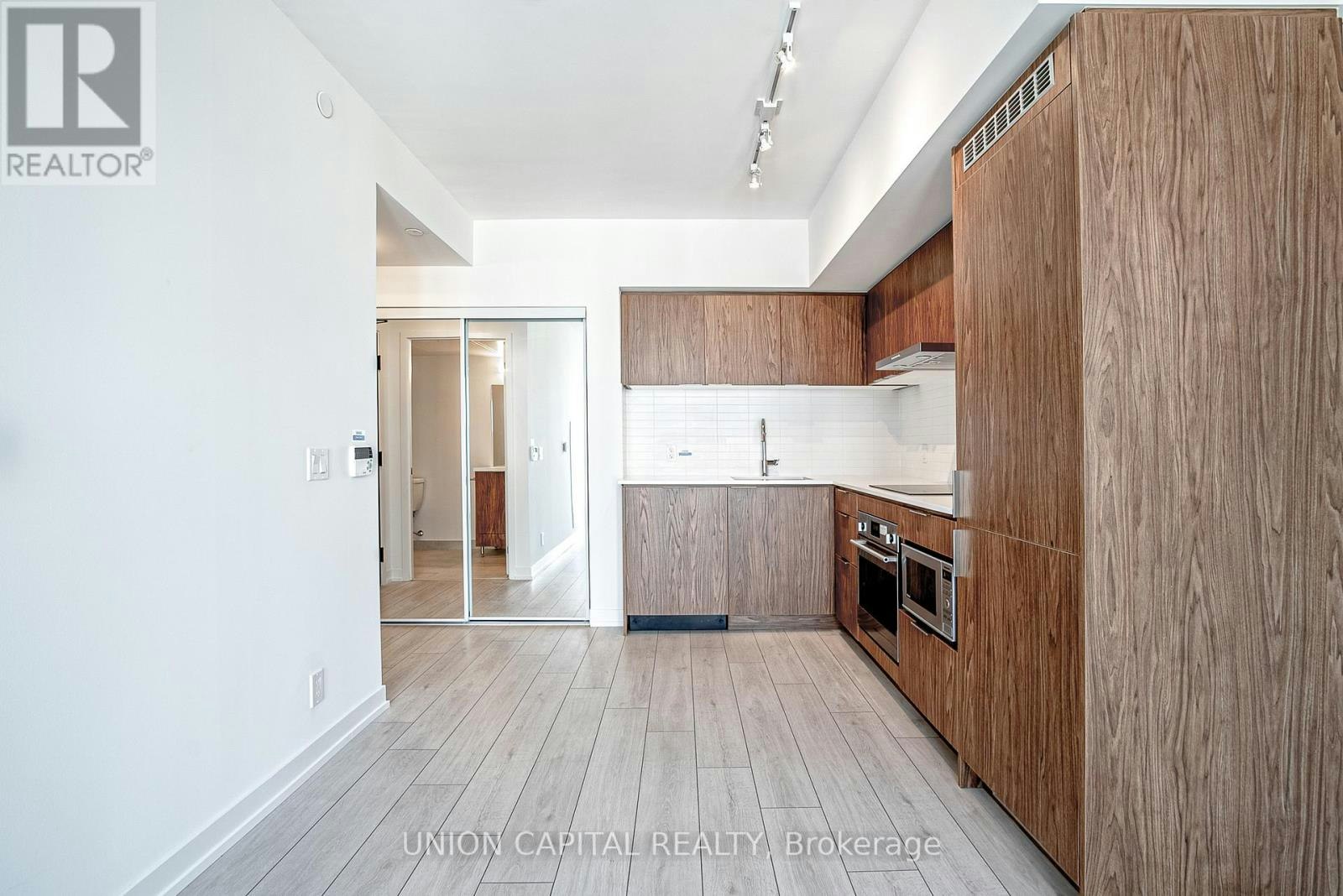 PH209-60 Shuter Street, Toronto, ON, M5B 0B7 - 3