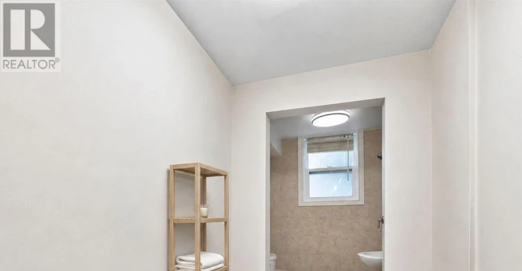 151A Evelyn Avenue, Toronto, ON, M6P 2Z6 - 9
