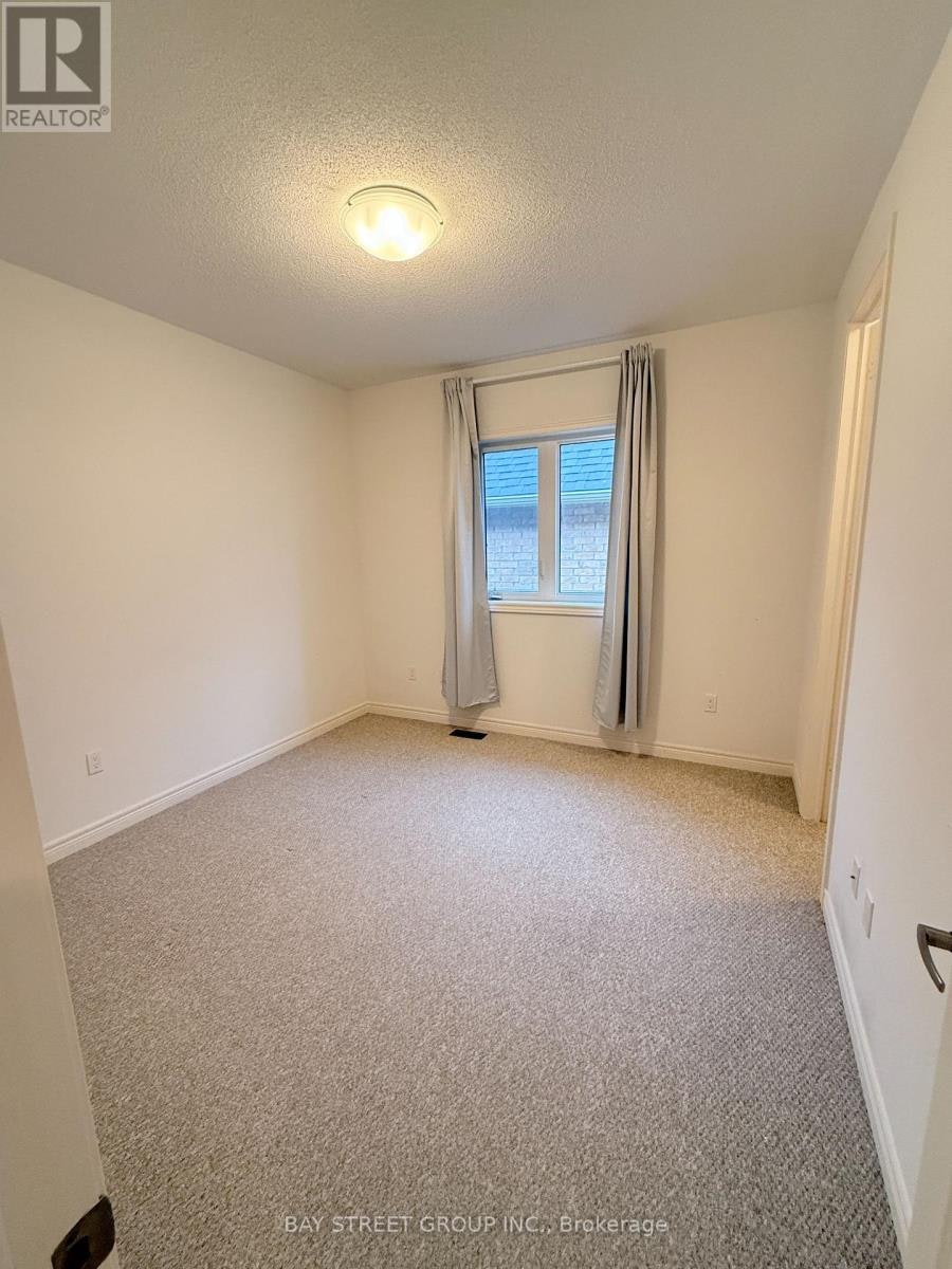 69 Tupling Street, Bradford West Gwillimbury, ON, L3Z 0W6 - 18