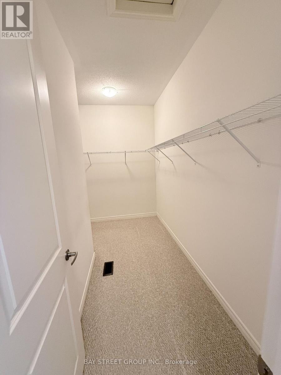 69 Tupling Street, Bradford West Gwillimbury, ON, L3Z 0W6 - 23