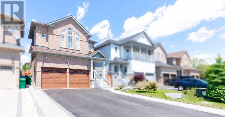 545 Warhol Way, Mississauga, ON, L5W 1M2 - 2