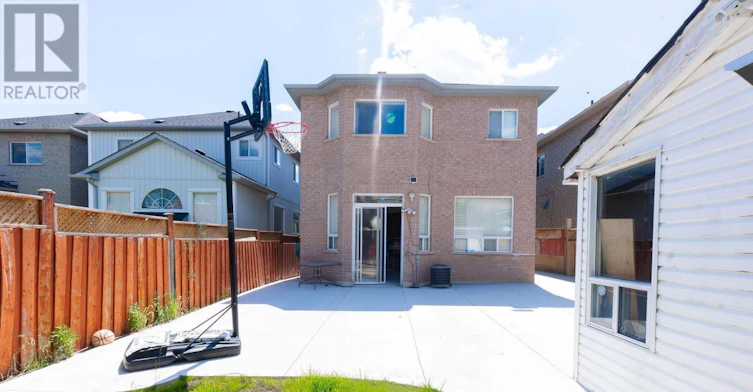 545 Warhol Way, Mississauga, ON, L5W 1M2 - 27