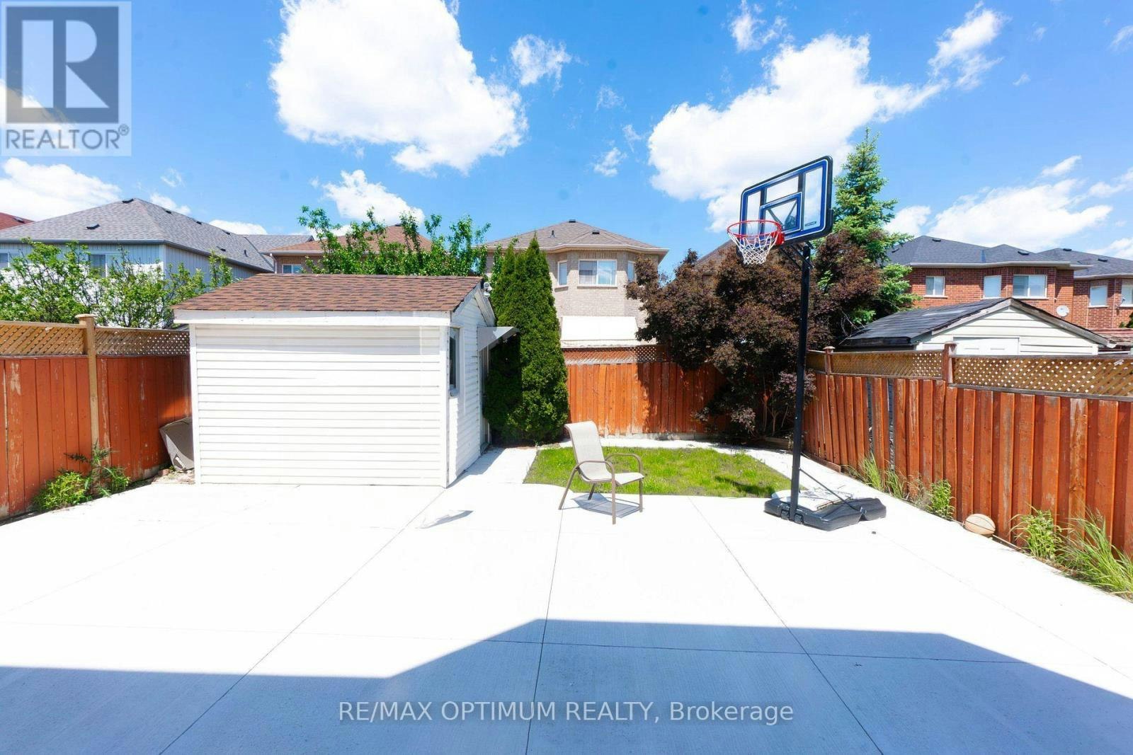 545 Warhol Way, Mississauga, ON, L5W 1M2 - 26