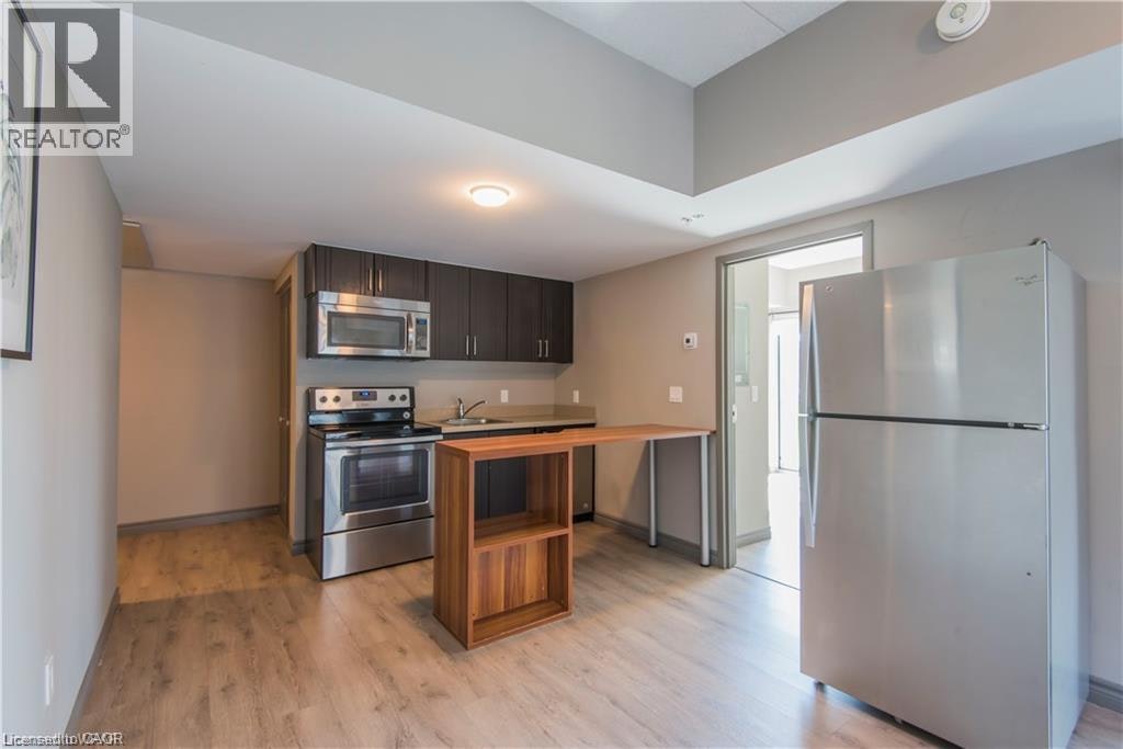 609-321 Spruce Street, Waterloo, ON, N2L 0G4 - 2