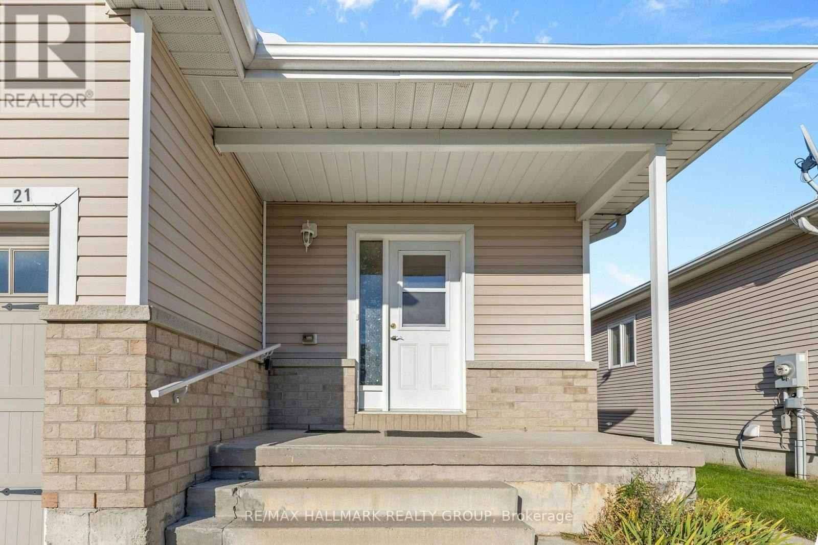 21-21 Perthmore Street, Perth, ON, K7H 3P1 - 3