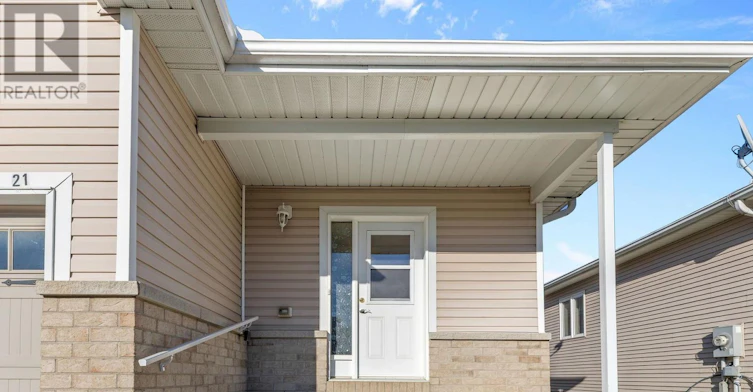 21-21 Perthmore Street, Perth, ON, K7H 3P1 - 3