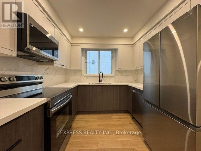 2-1328 Avenue Road, Toronto, ON, M5N 2G9 - 5