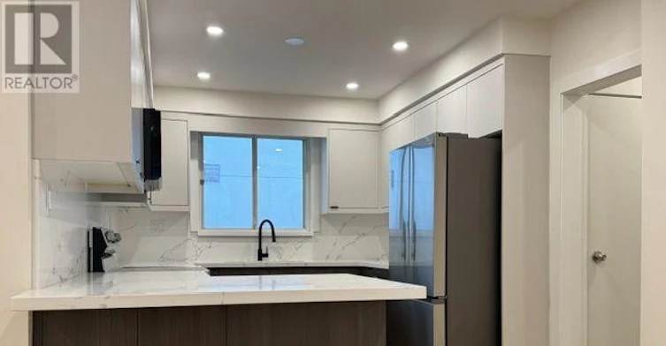 2-1328 Avenue Road, Toronto, ON, M5N 2G9 - 2