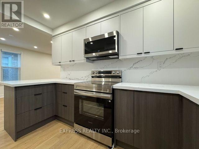 2-1328 Avenue Road, Toronto, ON, M5N 2G9 - 4