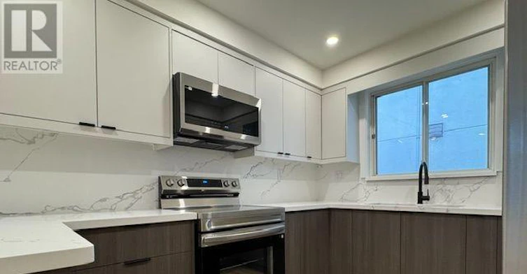 2-1328 Avenue Road, Toronto, ON, M5N 2G9 - 3