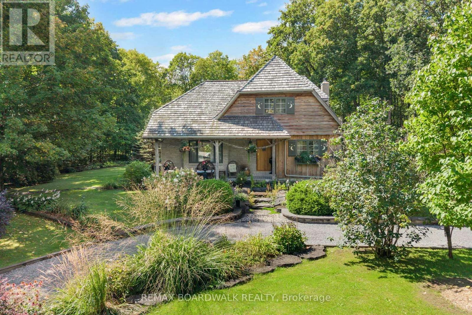431 Golden Line Road, Ottawa, ON, K0A 1A0