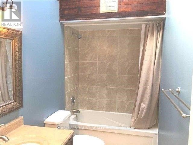 38 Penwick Crescent, Richmond Hill, ON, L4C 5B4 - 7