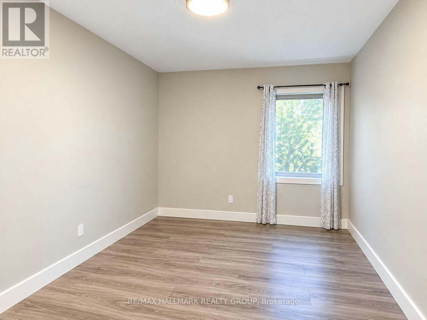 3A-131 Camelia Avenue, Ottawa, ON, K1K 2X5 - 8