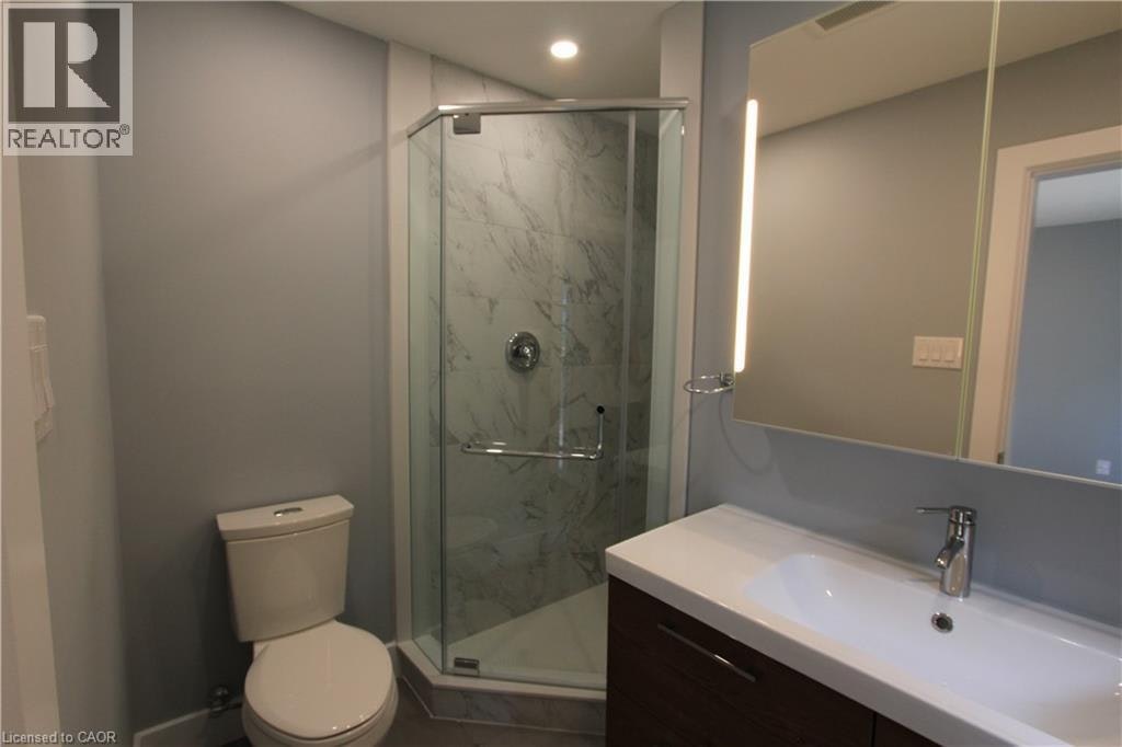 Upper-543 Dunbar Road S, Kitchener, ON, N2M 2X1 - 15