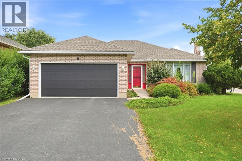9 Country Club Road, Cayuga, ON, N0A 1E0