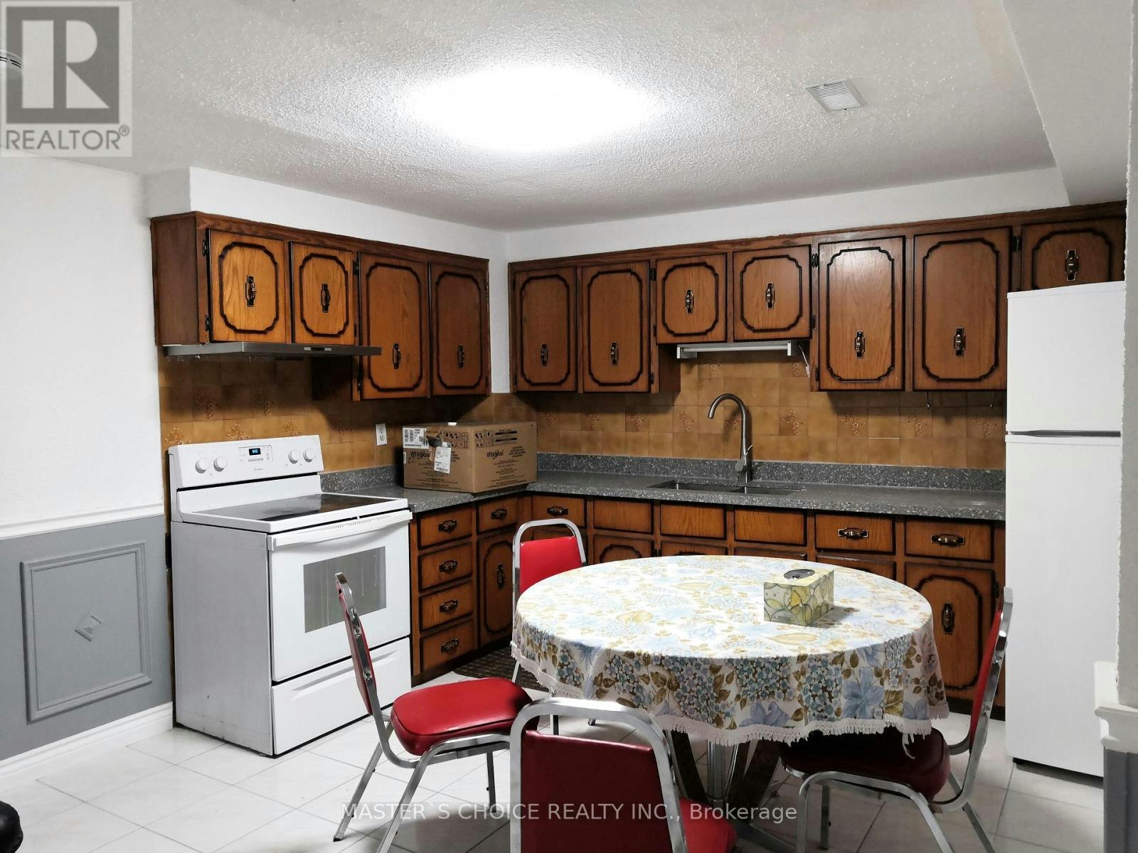 48 Cherry Hills Road, Vaughan, ON, L4K 1M4 - 11