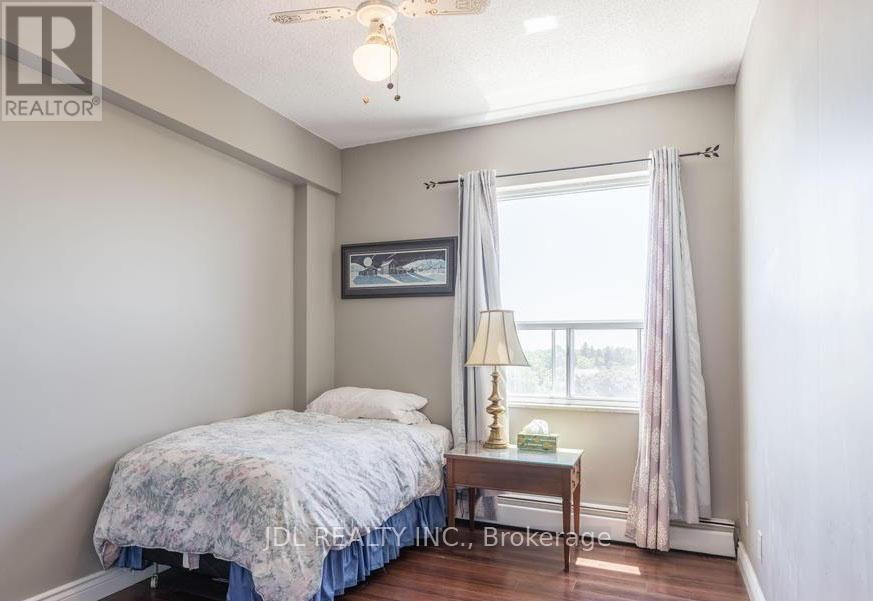908-6400 Huggins Street, Niagara Falls, ON, L2J 3G5 - 12