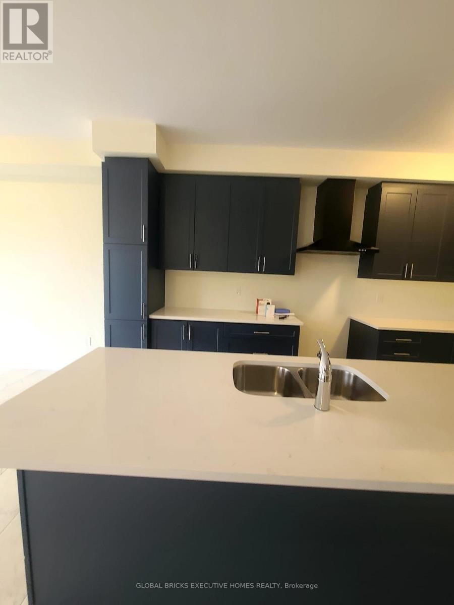 11 Poett Avenue, Stratford, ON, N5A 0M2 - 3
