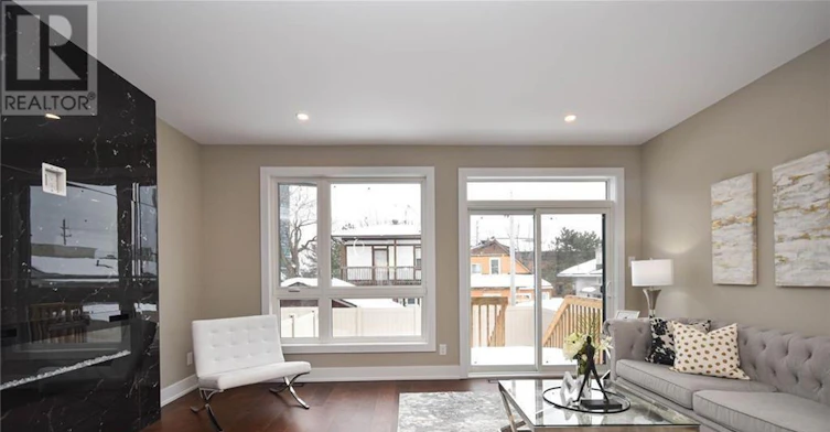 A-314 Cyr Avenue, Ottawa, ON, K1L 7N7 - 10