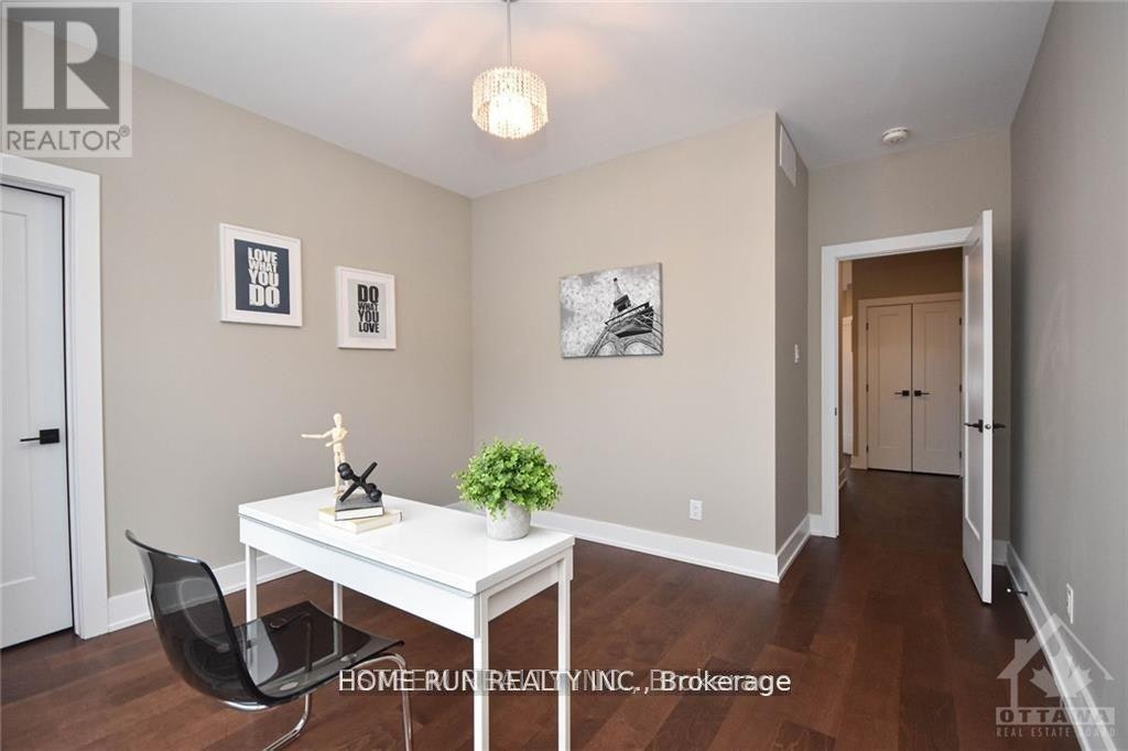 A-314 Cyr Avenue, Ottawa, ON, K1L 7N7 - 17