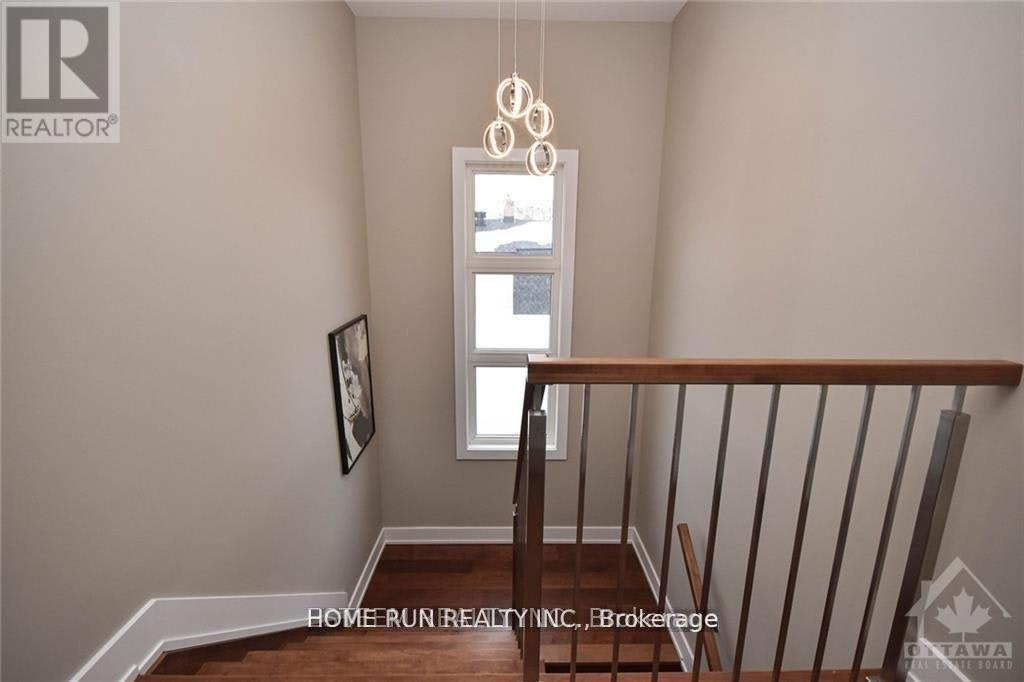 A-314 Cyr Avenue, Ottawa, ON, K1L 7N7 - 15