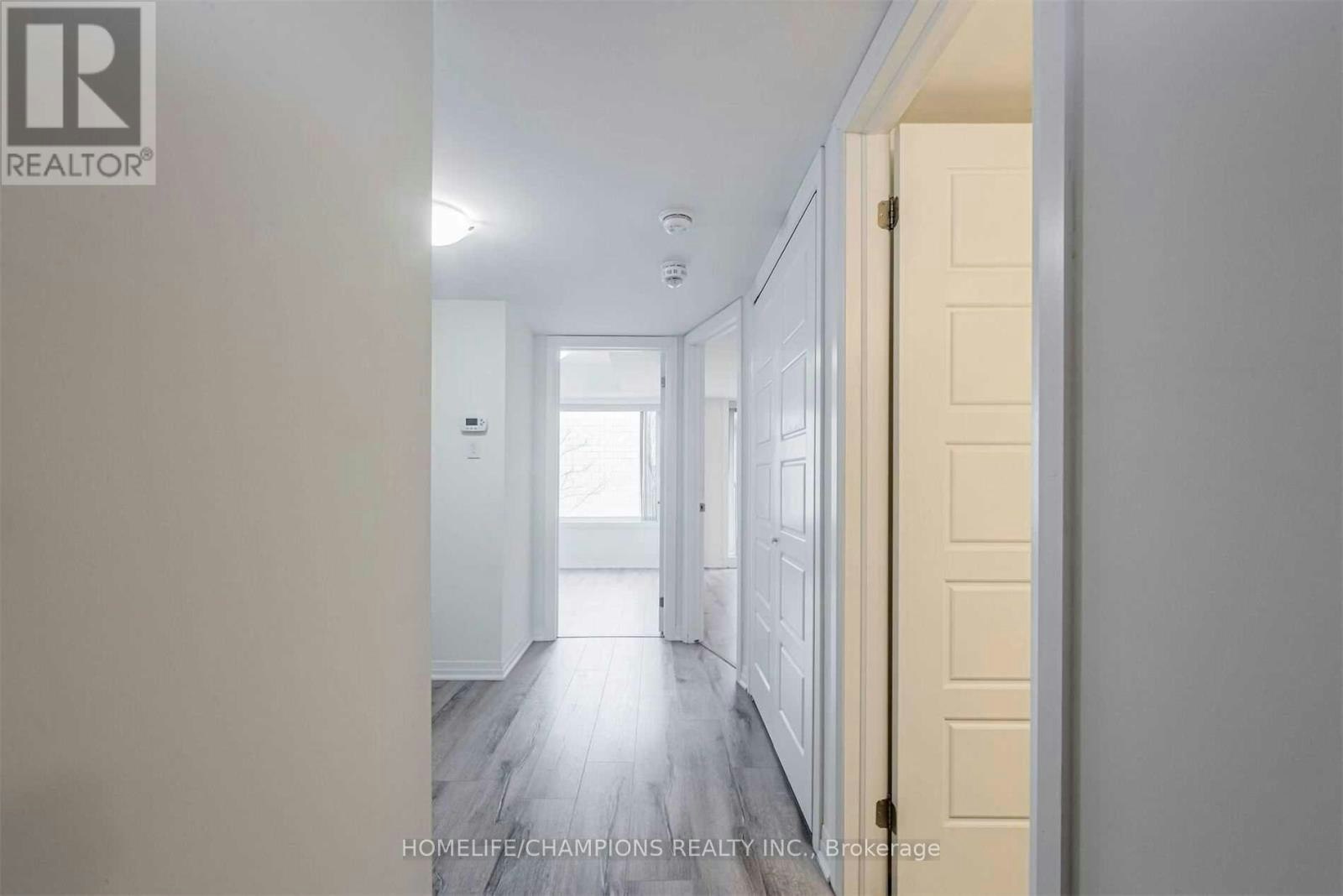 18-142 William Duncan Road, Toronto, ON, M3K 0C1 - 15