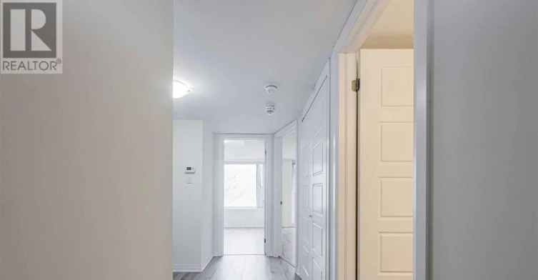 18-142 William Duncan Road, Toronto, ON, M3K 0C1 - 15