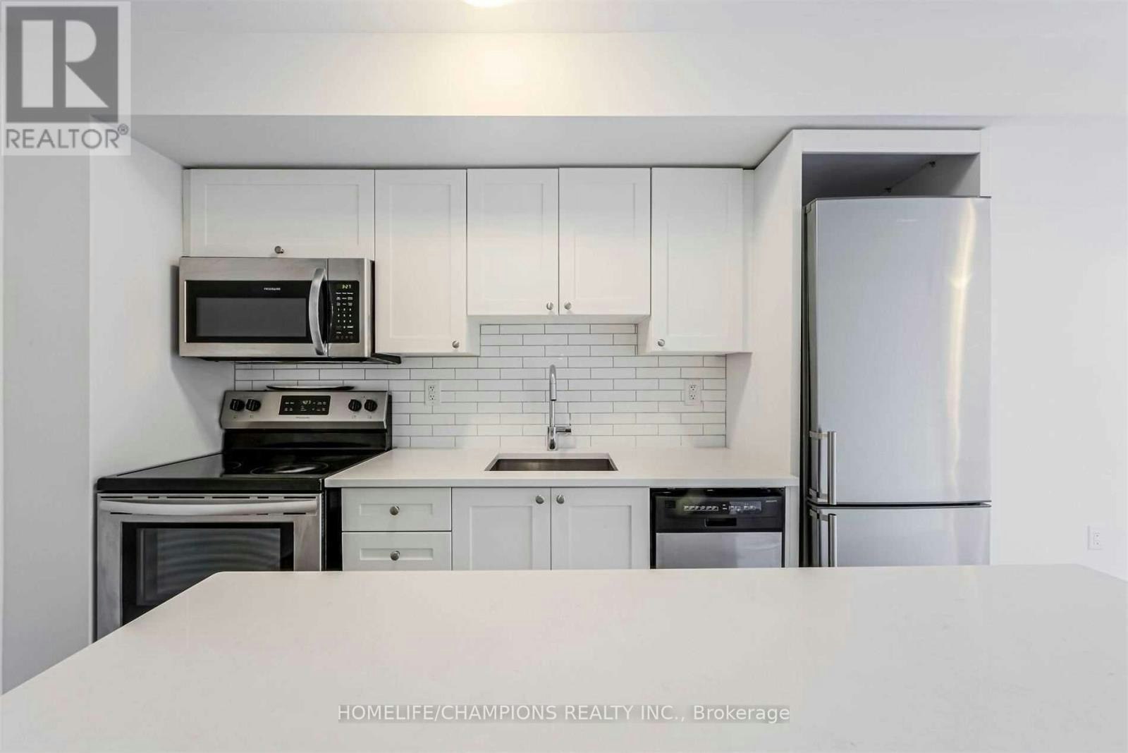 18-142 William Duncan Road, Toronto, ON, M3K 0C1 - 11