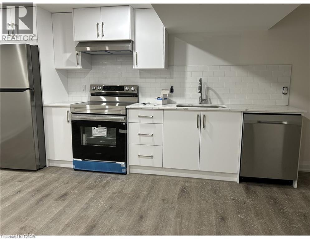 Lower-95 Burrwood Drive, Hamilton, ON, L9C 3T3 - 2